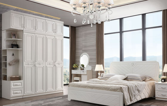 Guardaroba di legno bianco multiuso smontabile con anti deformazione a quattro porte